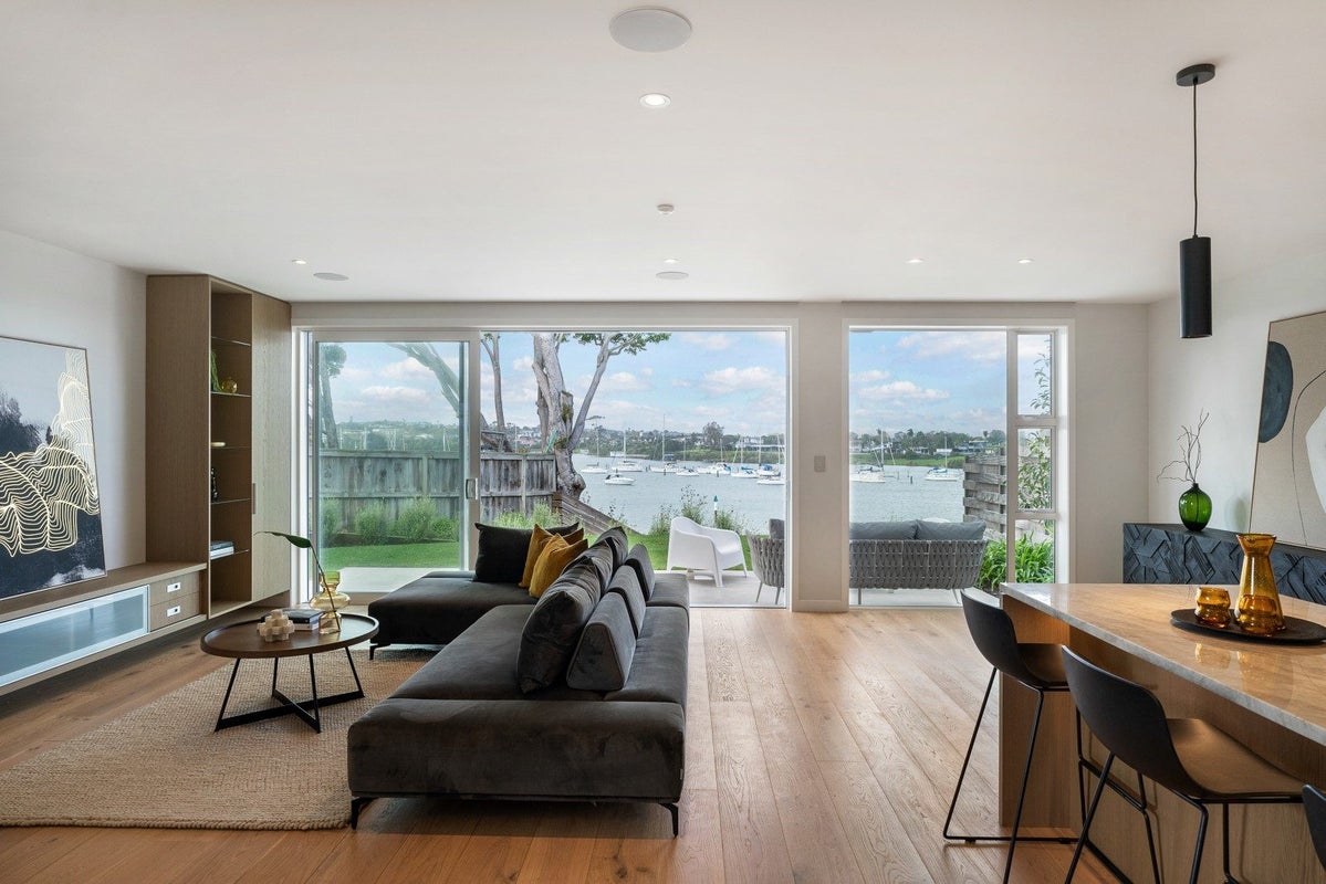 24F Riverview Road, Panmure, Auckland - Carousel 2