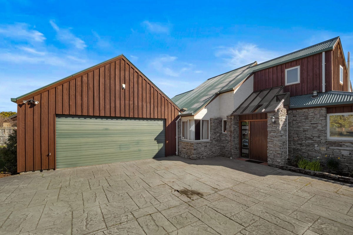 107 Pages Road, Allenton, Ashburton - Carousel 1