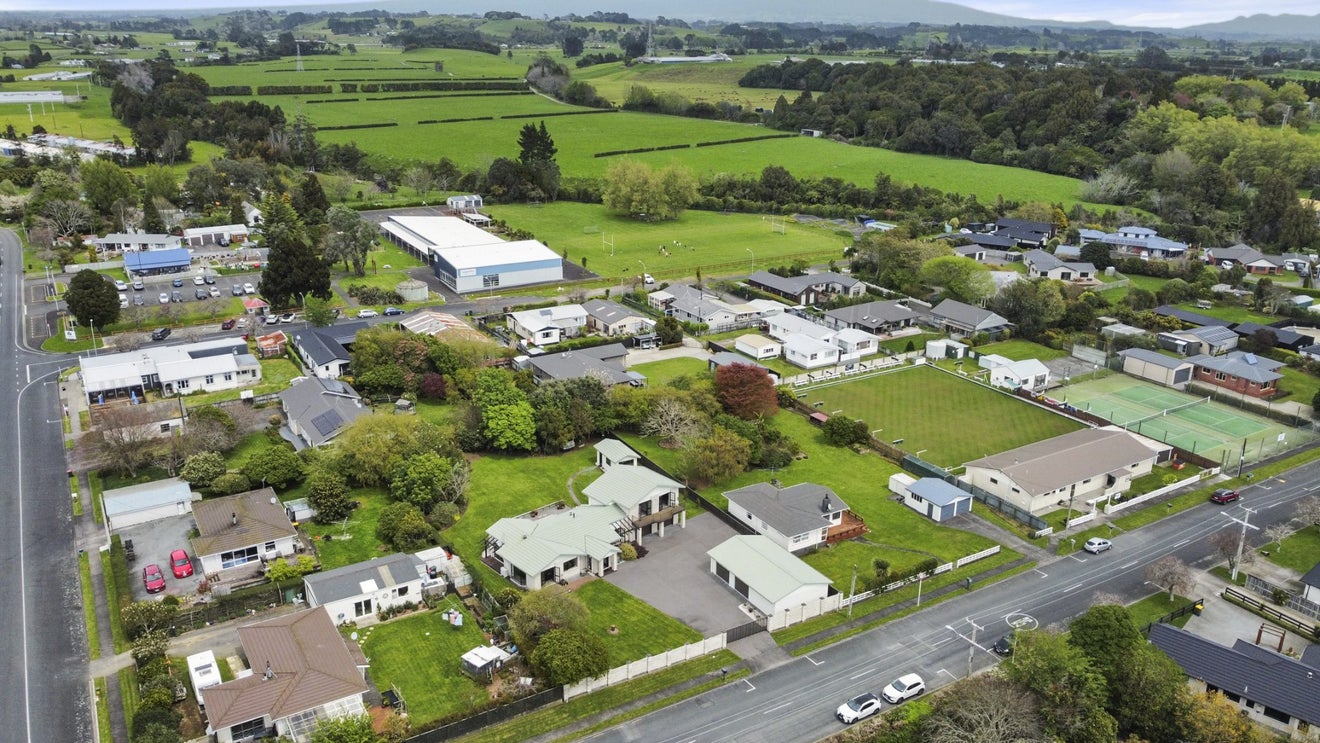 544 Manutahi Road, Lepperton, New Plymouth - Carousel 30