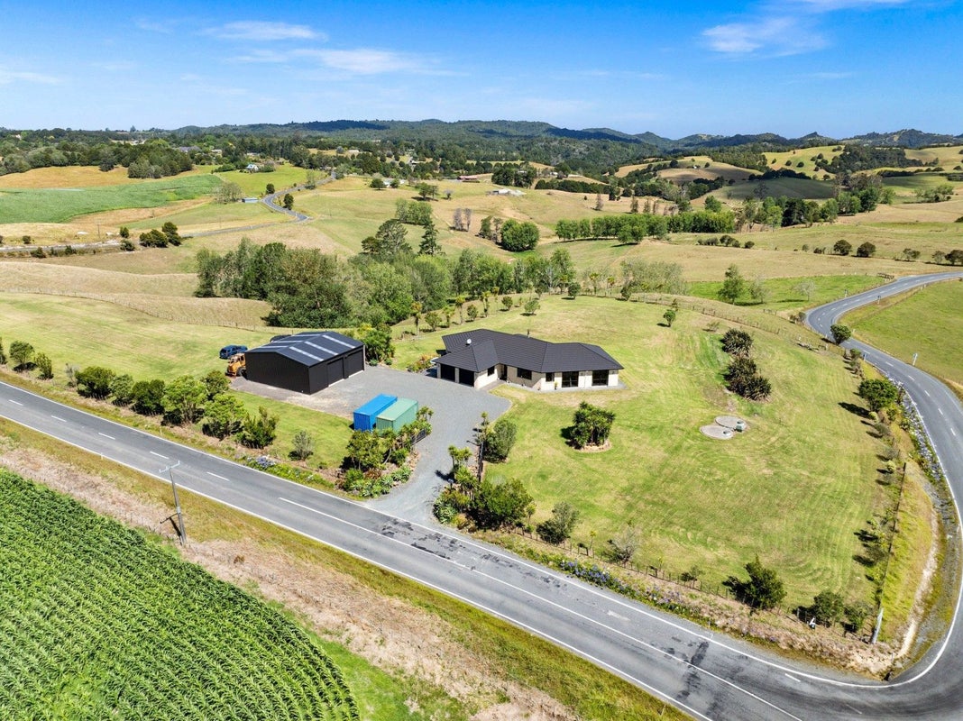 710 Three Mile Bush Road, Kamo - Carousel 1