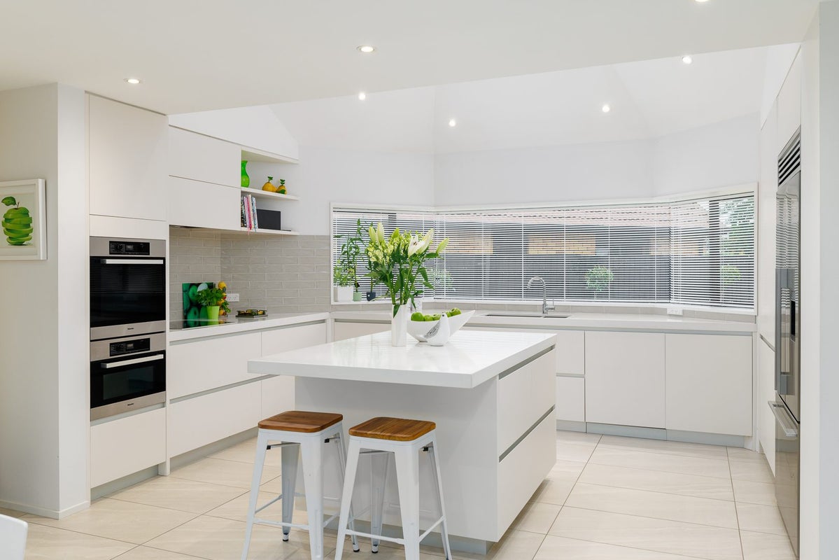 22 Brockhall Lane, Avonhead, Christchurch - Carousel 2