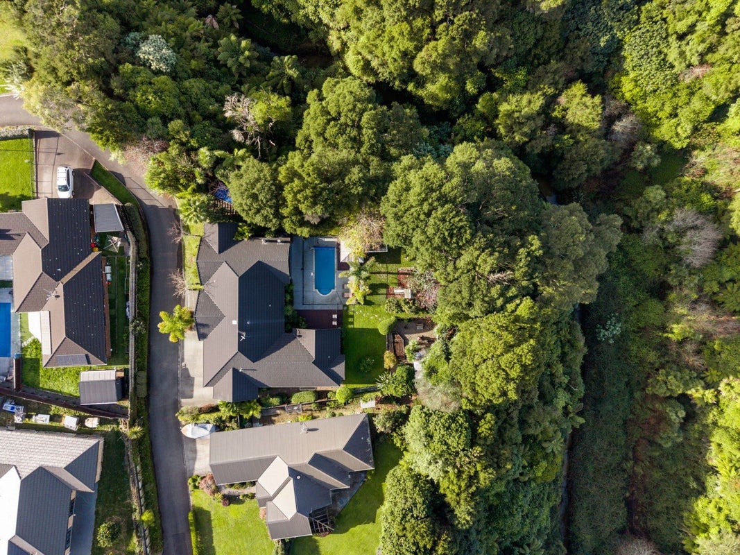 1 Witehira Way, Flagstaff, Hamilton - Carousel 2