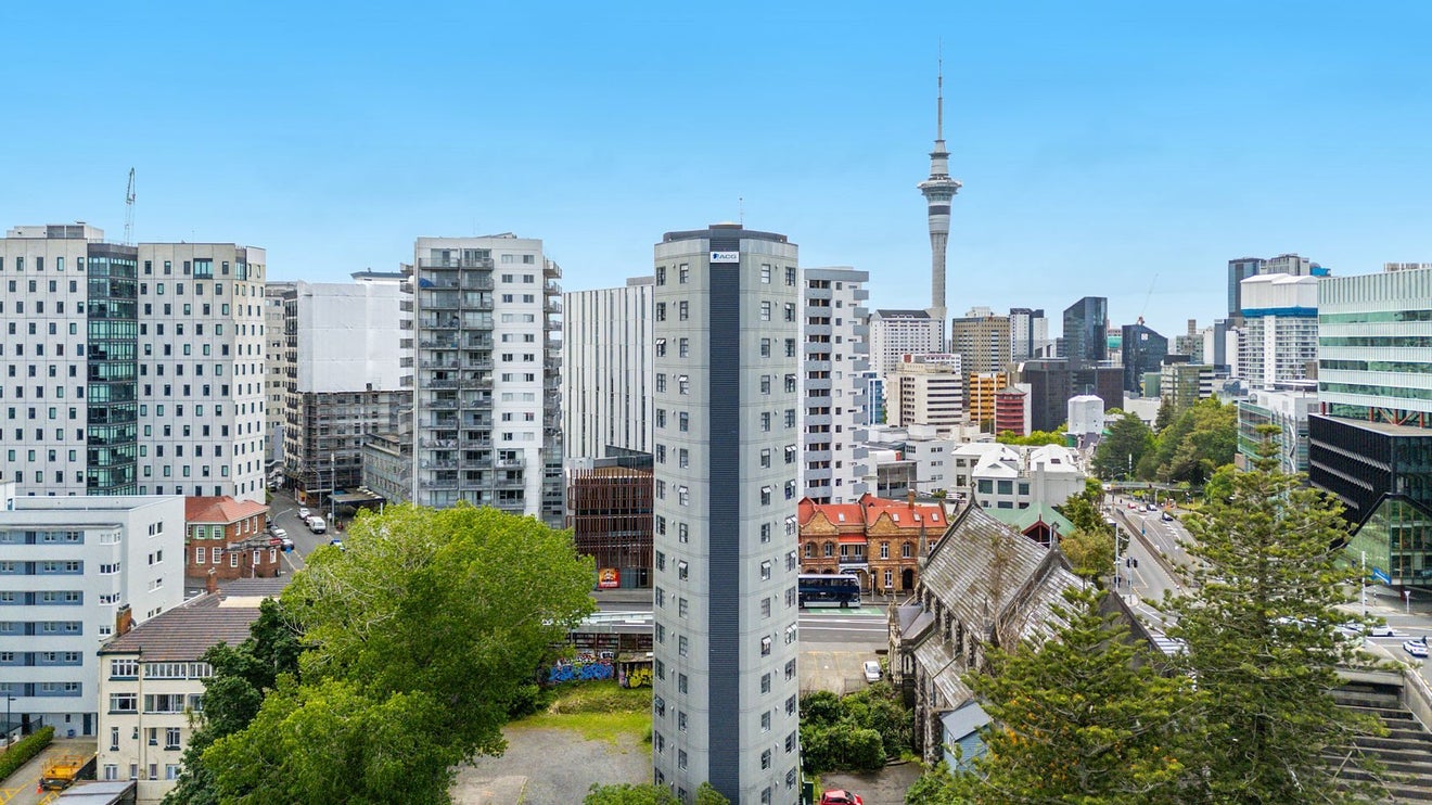 14C/30 Symonds Street, Grafton, Auckland - Carousel 1