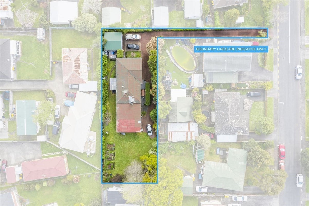 34 Te Kanawa Crescent, Henderson, Auckland - Carousel 2