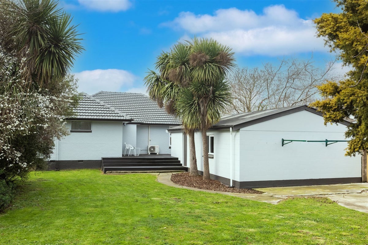 35 Pembroke Street, Avondale, Christchurch - Carousel 15