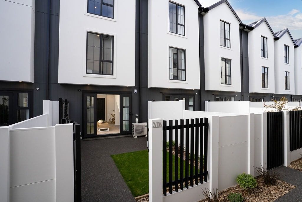 3/106 Peterborough Street, Christchurch Central, Christchurch - Carousel 1