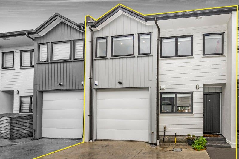 9 Shahkot Way, Papatoetoe, Auckland - Carousel 1
