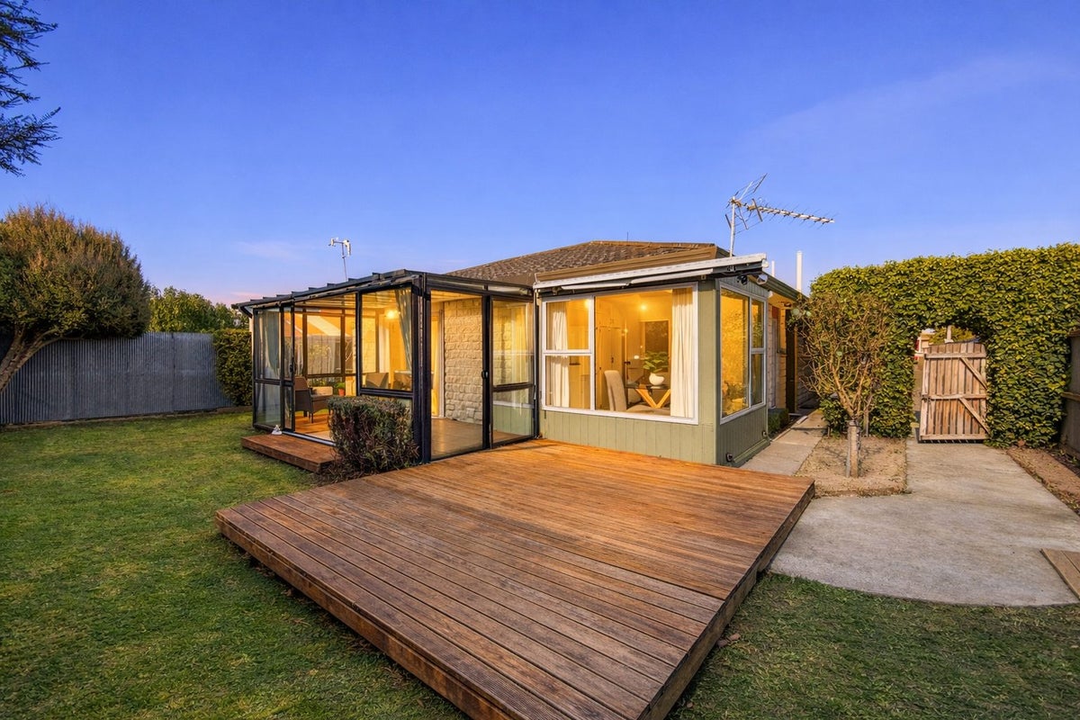 2/59 Gardiners Road, Bishopdale, Christchurch - Carousel 2
