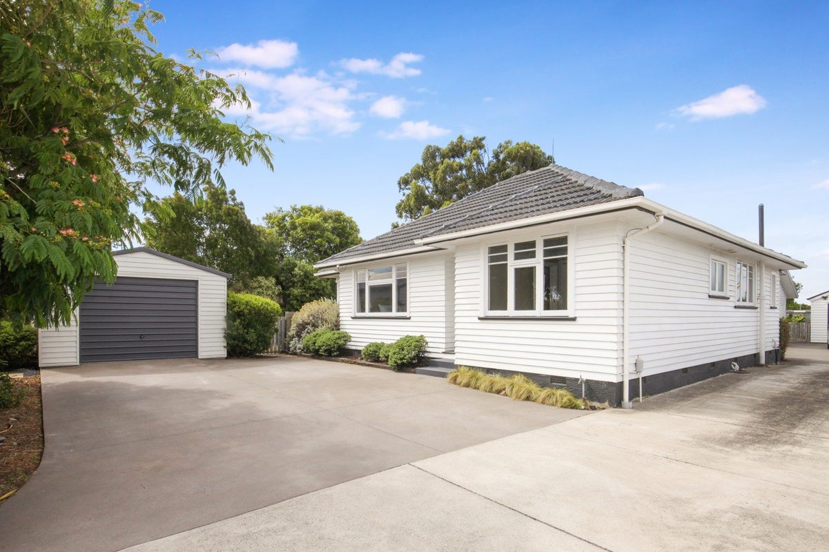 37 Garvins Road, Hornby, Christchurch - Carousel 1