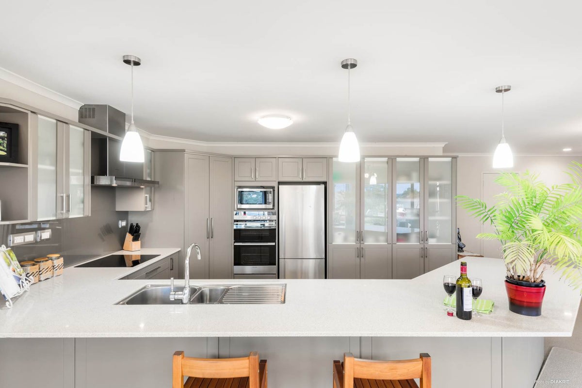 19 Te Puru Drive, Maraetai, Auckland - Carousel 1