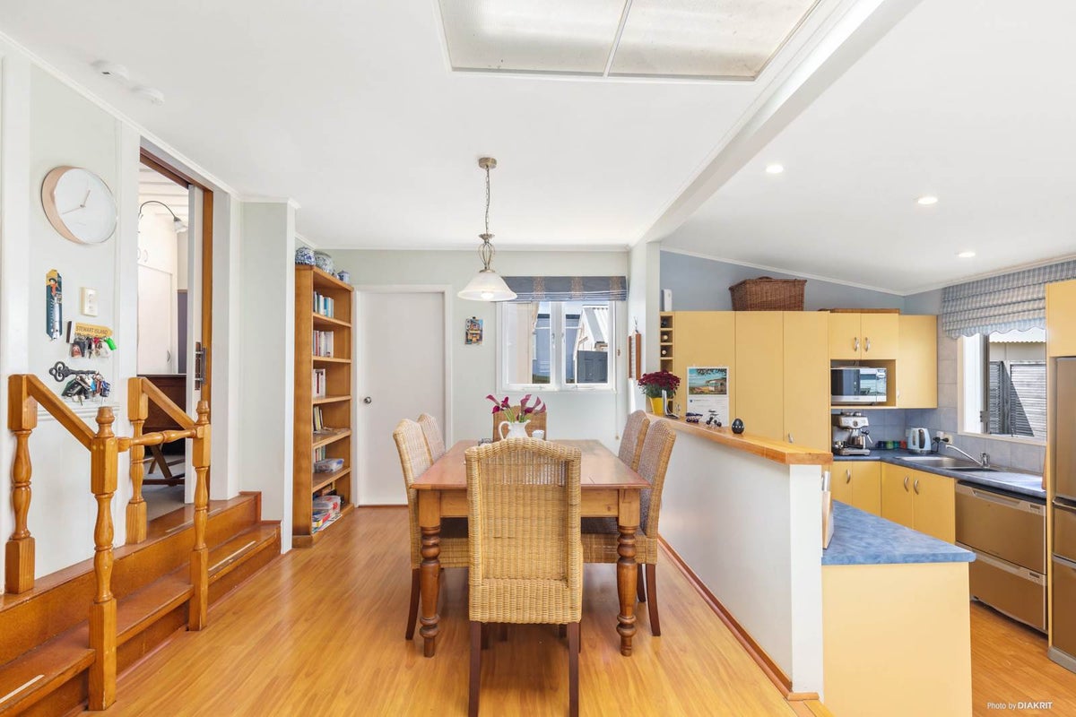 1/3 Aramoana Avenue, Devonport, Auckland - Carousel 2