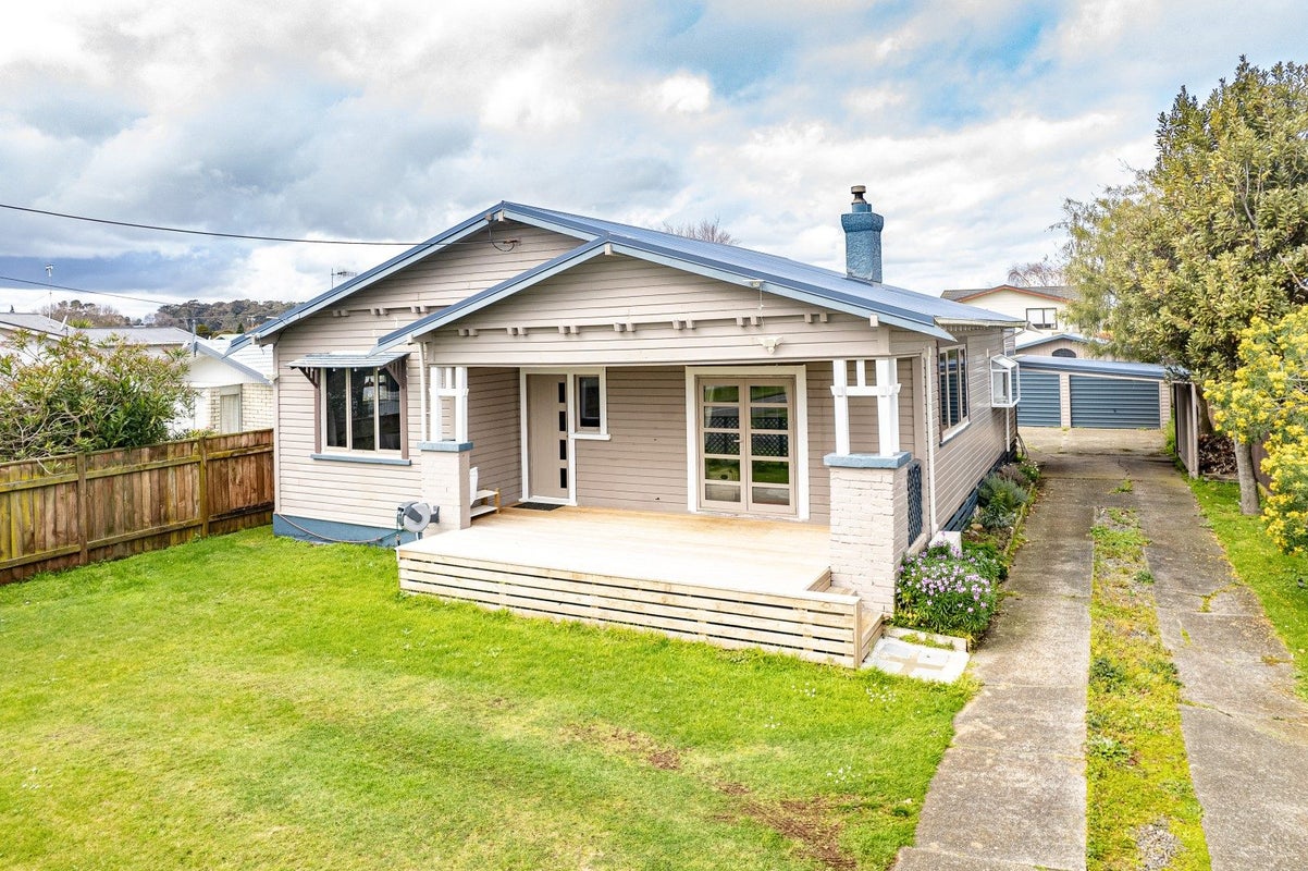 9 Durham Road, Springvale, Whanganui - Carousel 1