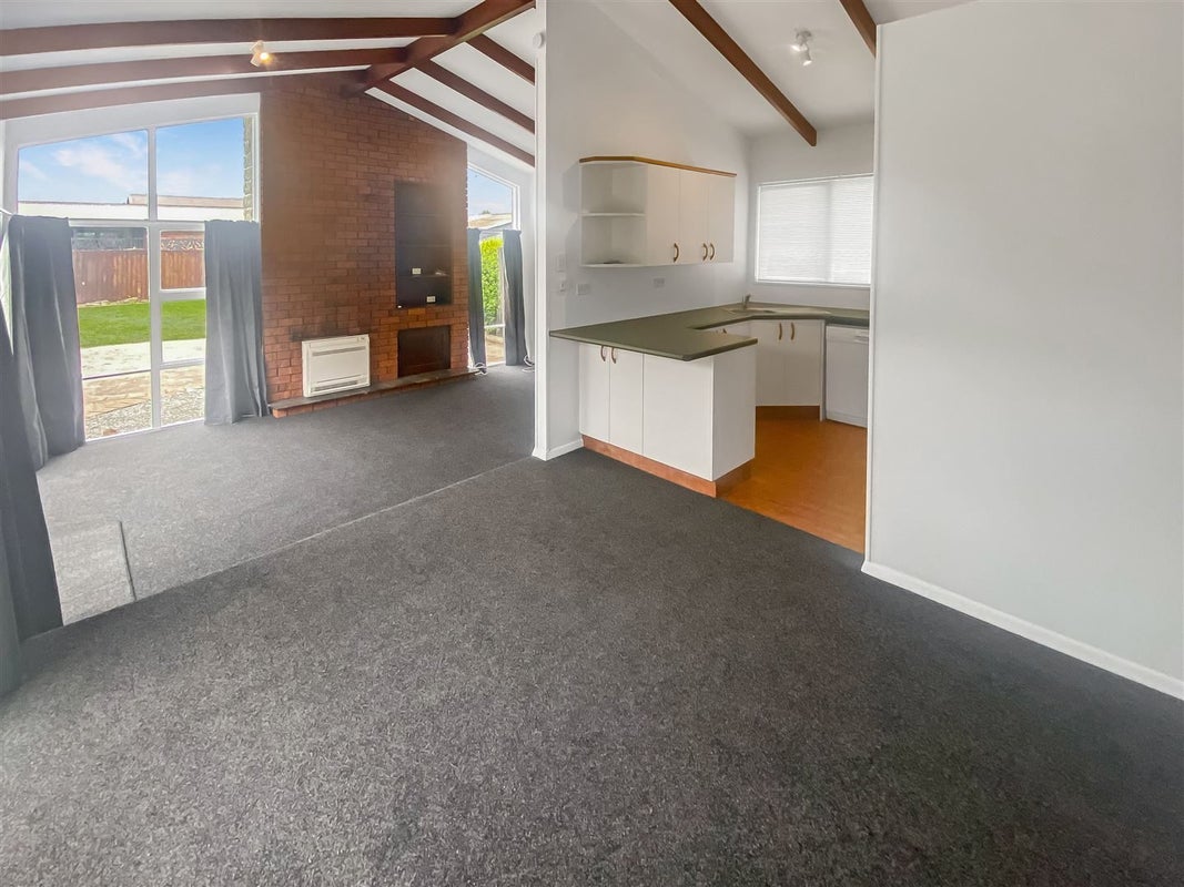 28 Cottonwood Street, Parklands, Christchurch - Carousel 2