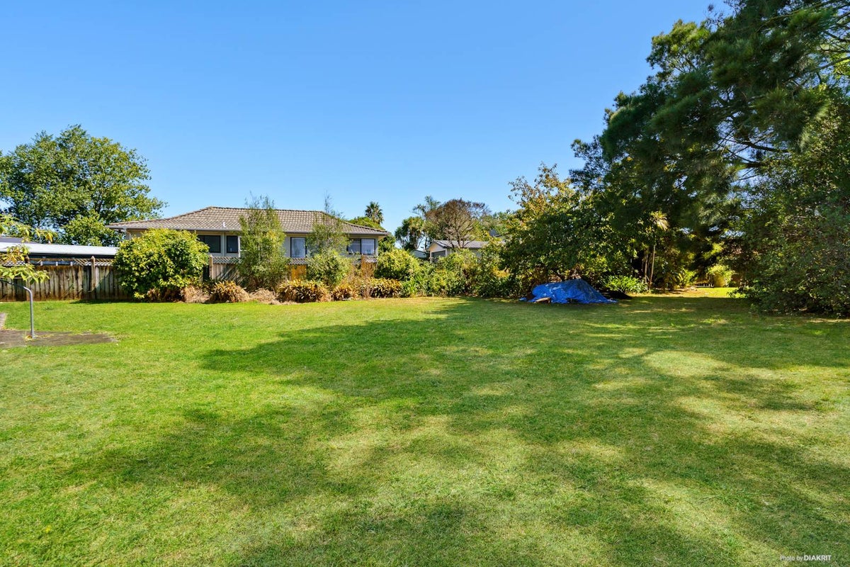 9 Goldnib Place, Randwick Park, Auckland - Carousel 2