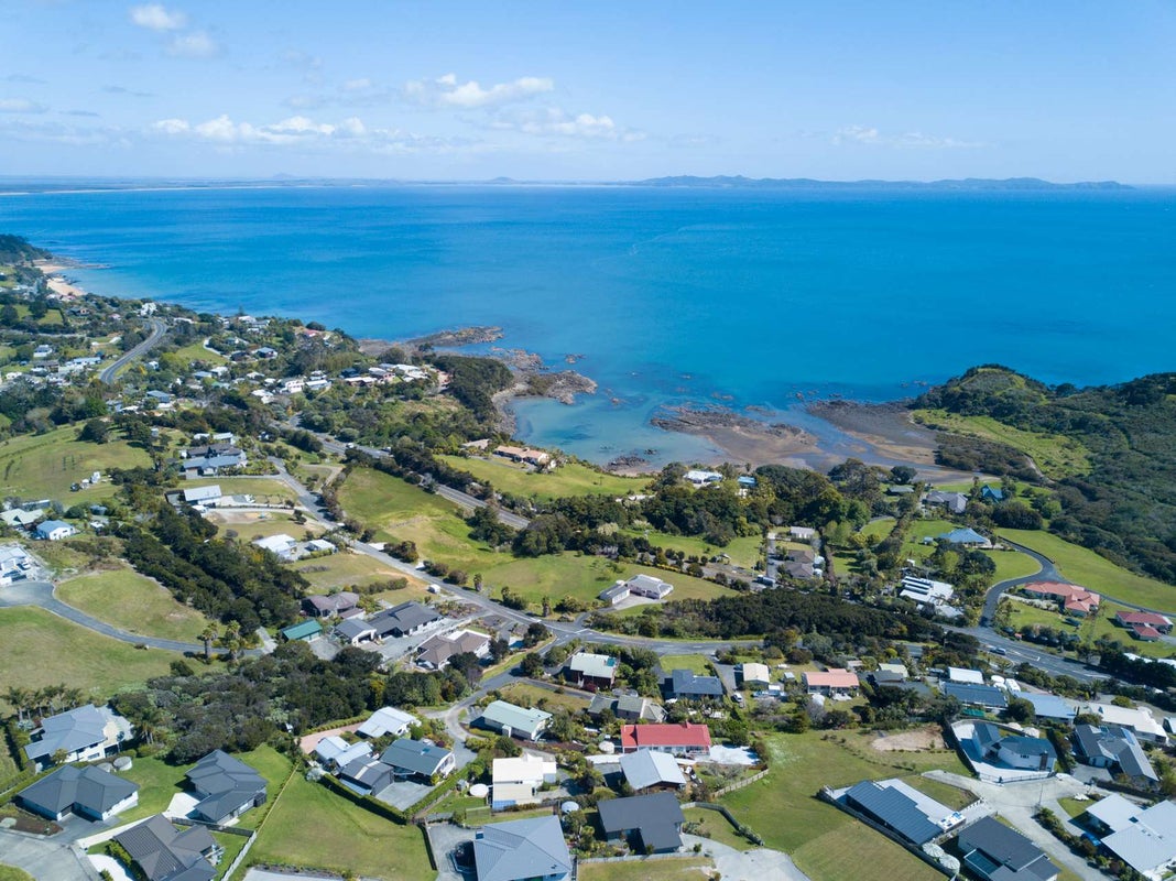 26 Bay View Road, Cable Bay, Cable Bay - Carousel 20