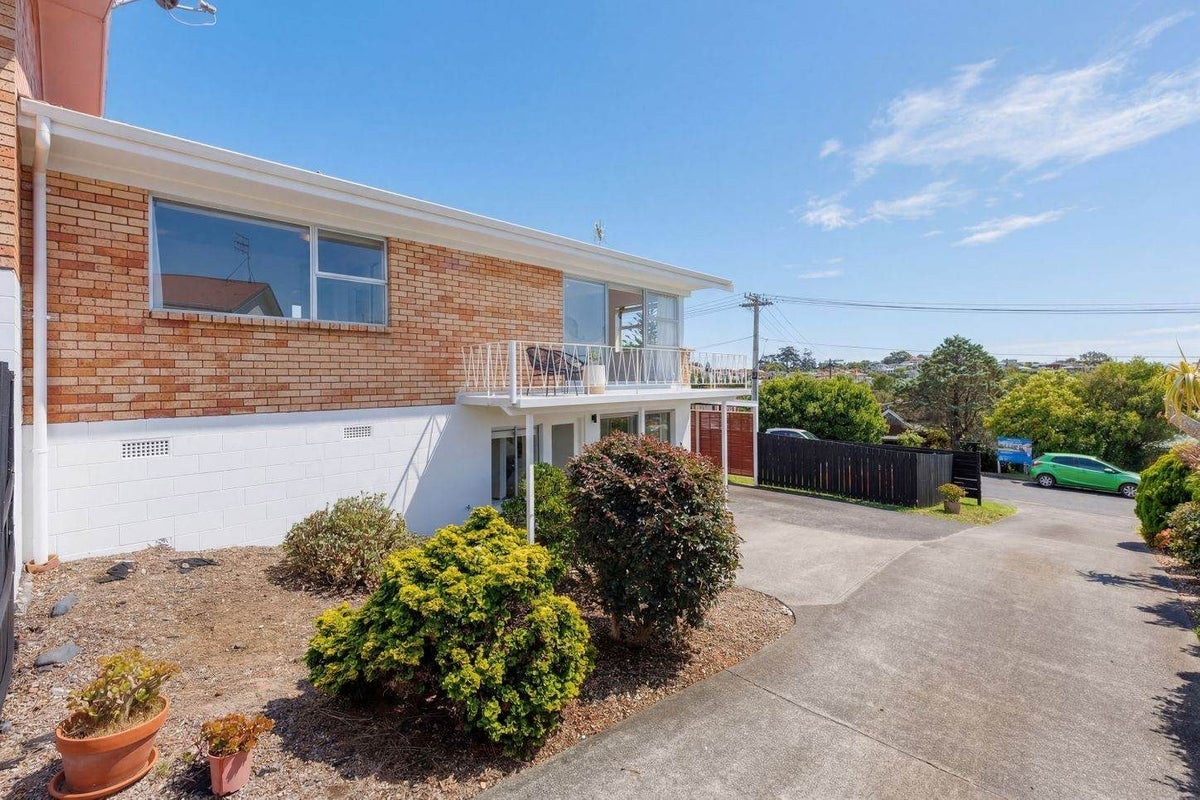 1/15 Zion Road, Birkenhead, Auckland - Carousel 20