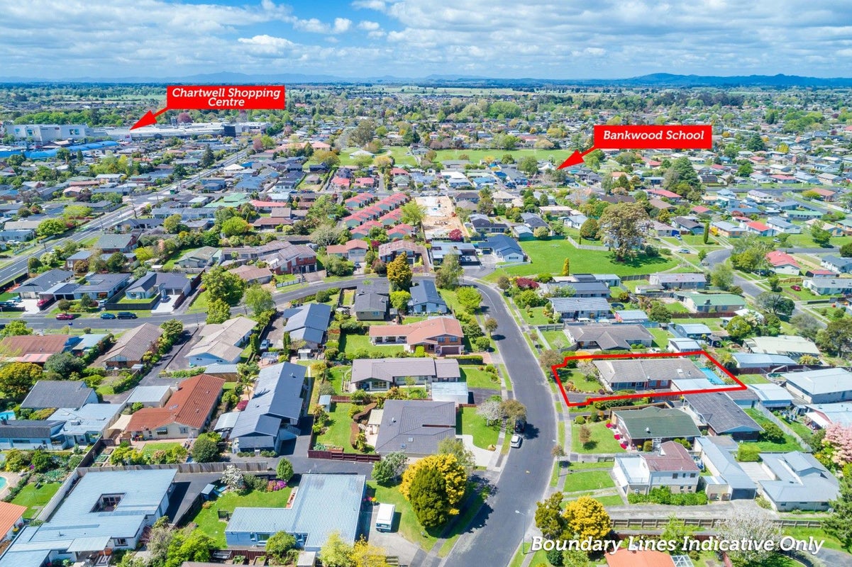 29 Chequers Avenue, Chartwell, Hamilton - Carousel 32