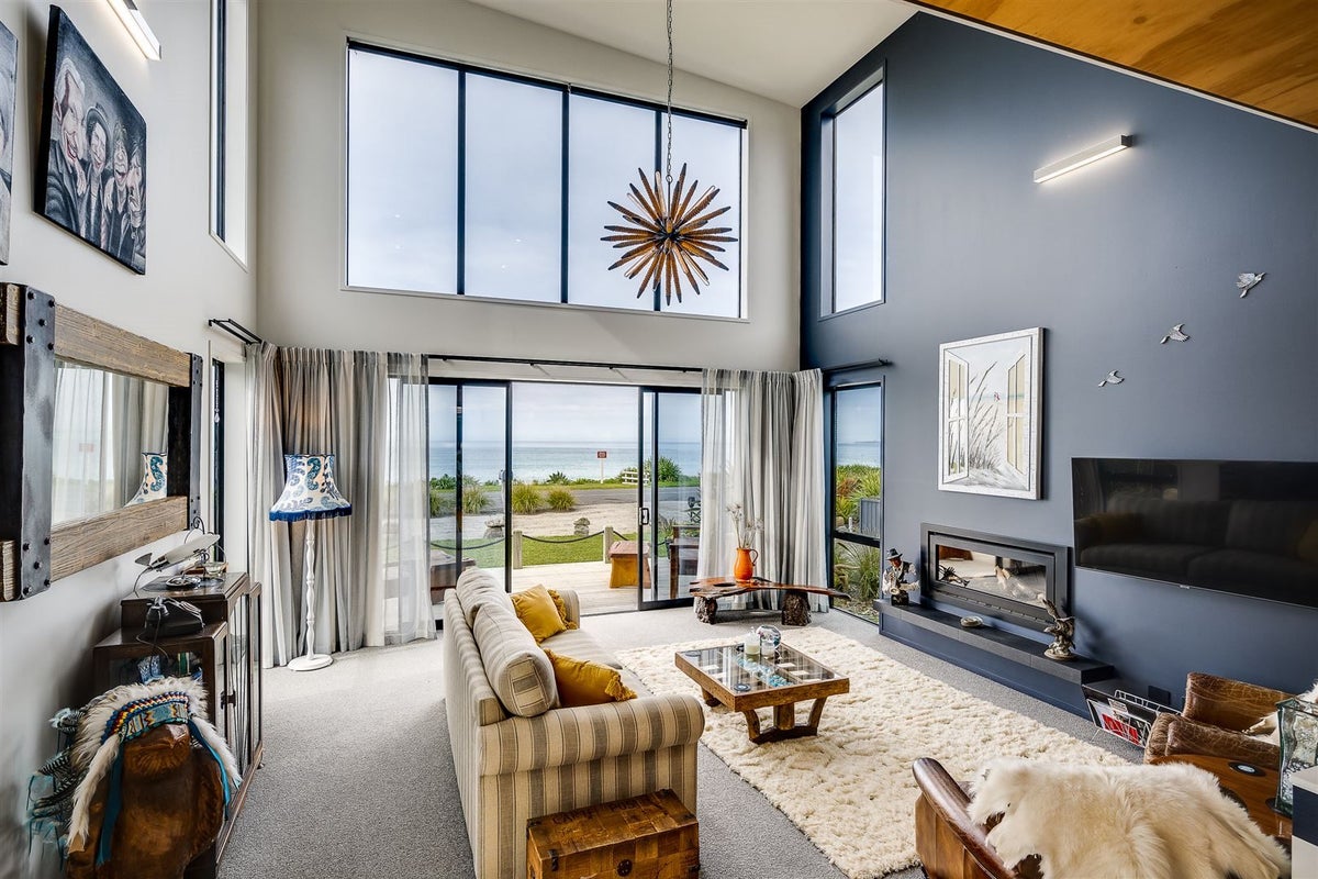 139 North Shore Road, Eskdale, Napier - Carousel 2