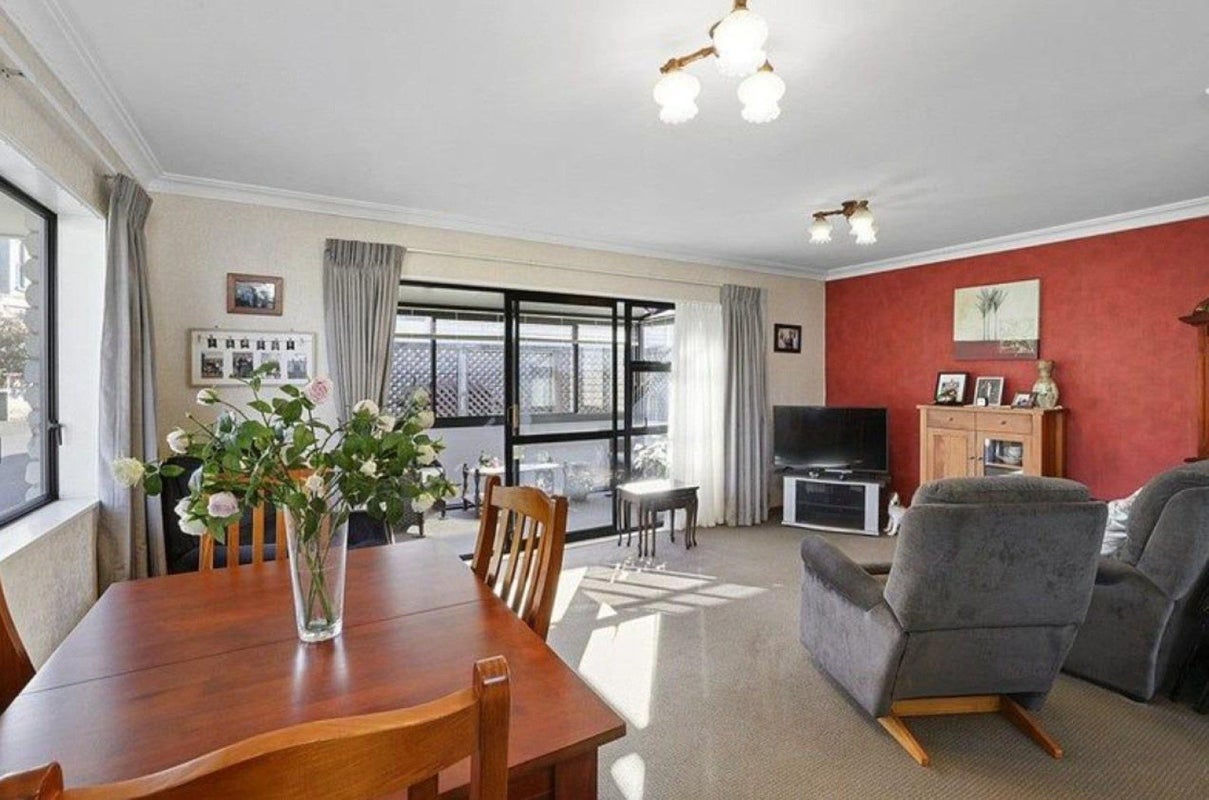 1/30 Whiteley Street, Moturoa, New Plymouth - Carousel 2