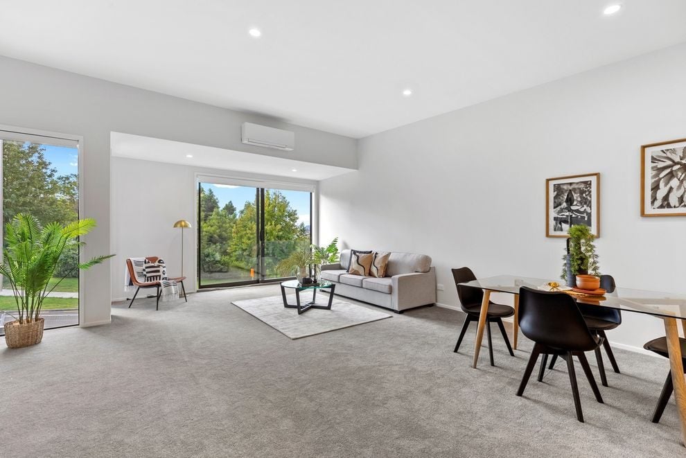 1/12 Westmorland Rise, Bethlehem, Tauranga - Carousel 1