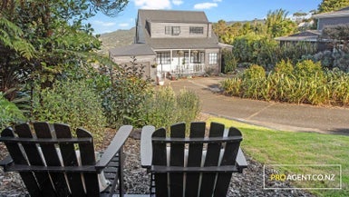 57 Victory Road, Laingholm, Auckland - Carousel 1