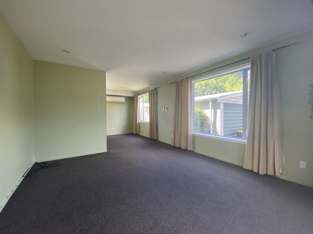 5/12 Keoghs Lane, St Albans, Christchurch - Carousel 2