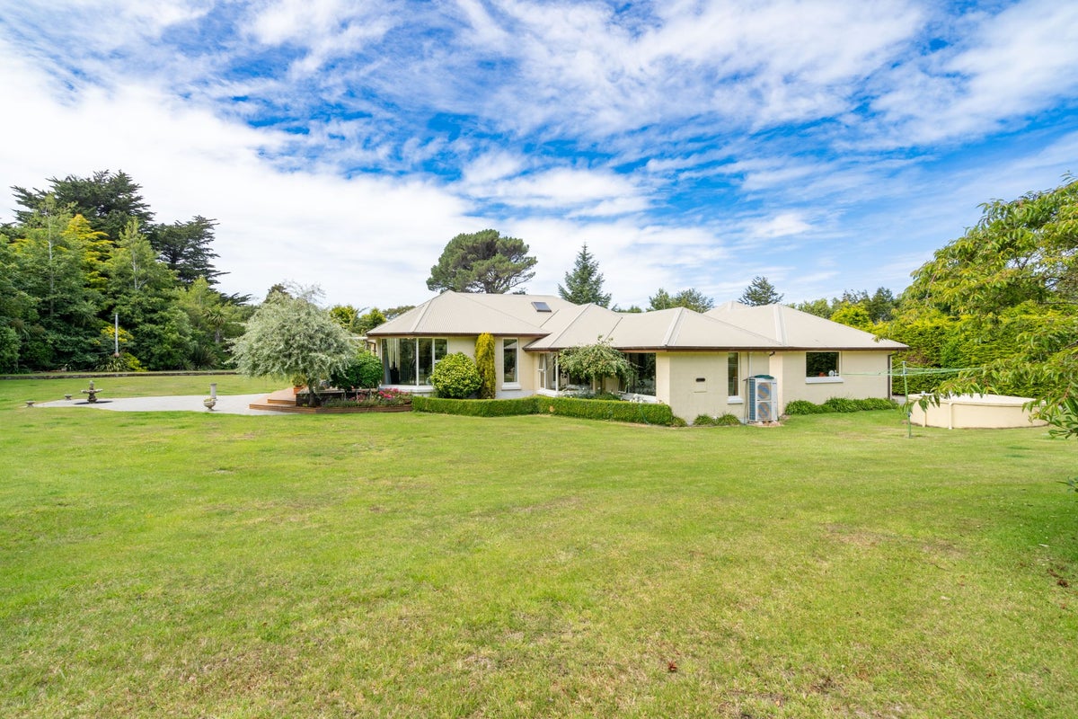 43 Raeburn Avenue, Otatara - Carousel 1