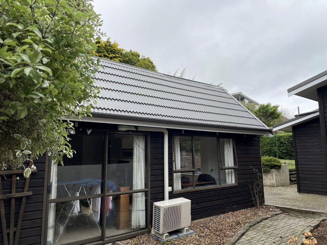 20 Connell Street, Waverley, Dunedin - Carousel 1