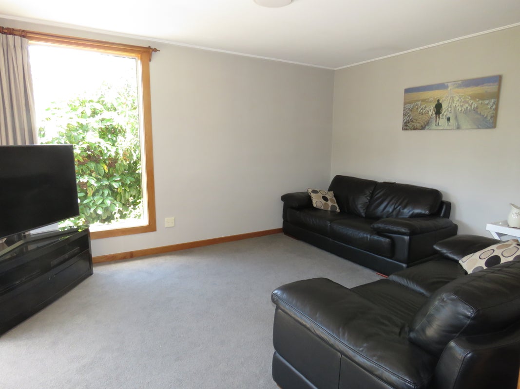 10 Palmer Street, Grasmere, Invercargill - Carousel 2