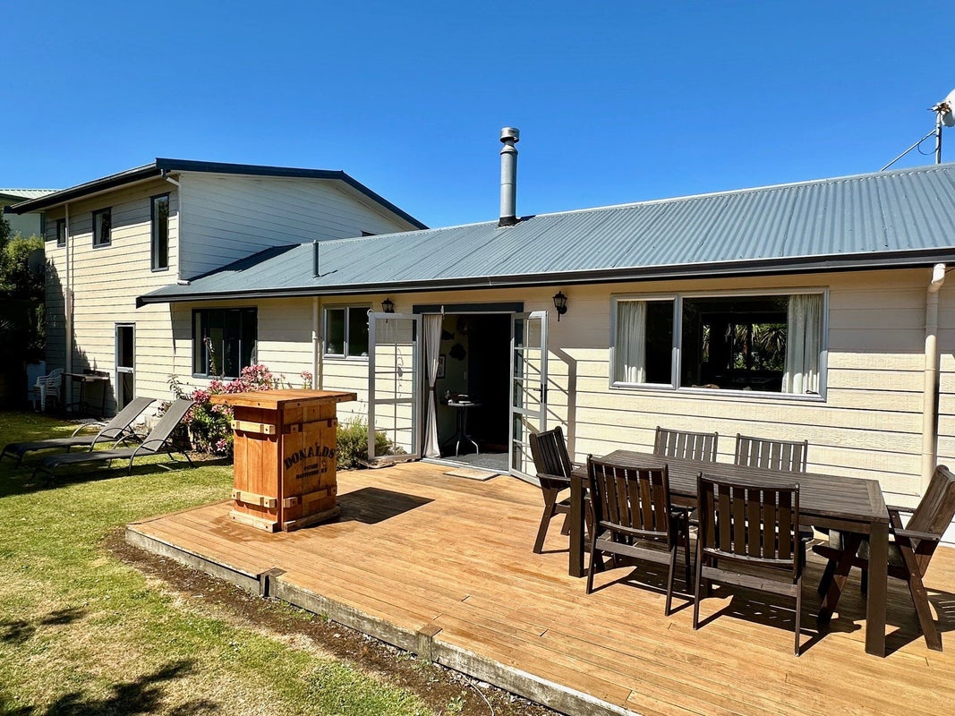 30 Tarata Street, Balclutha - Carousel 1