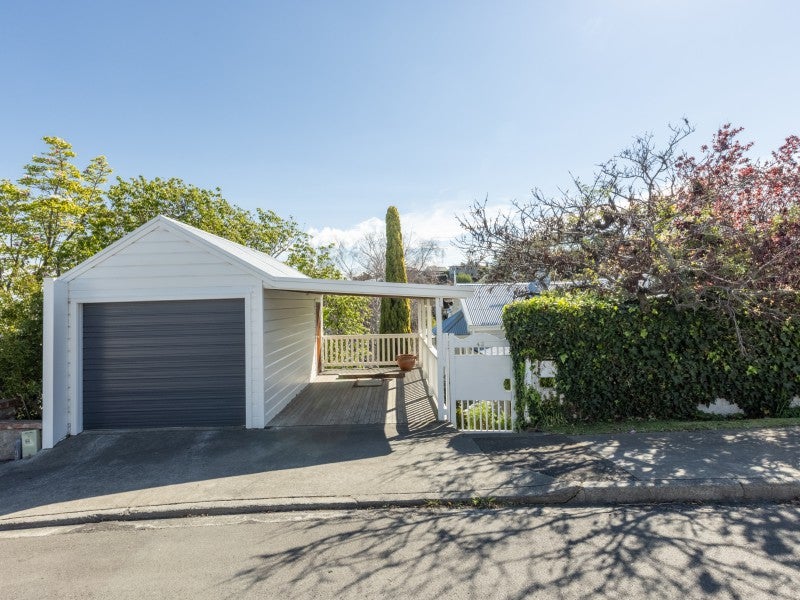 43 May Avenue, Hospital Hill, Napier - Carousel 19
