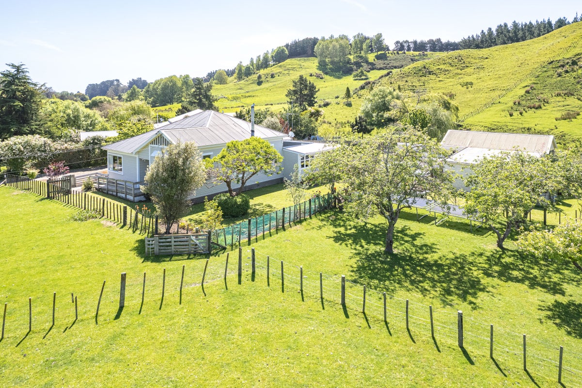 13 Concord Line, Kaitoke, Whanganui - Carousel 1