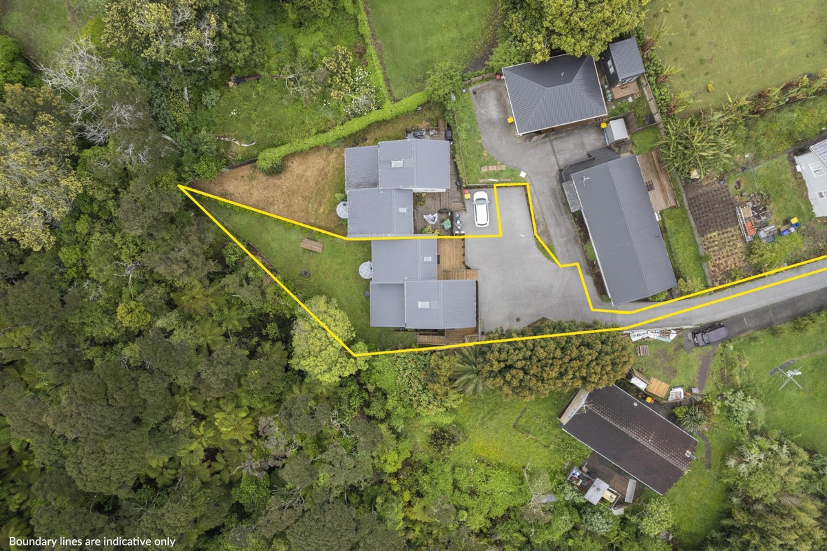 35B Taurus Crescent, Beach Haven, Auckland - Carousel 23