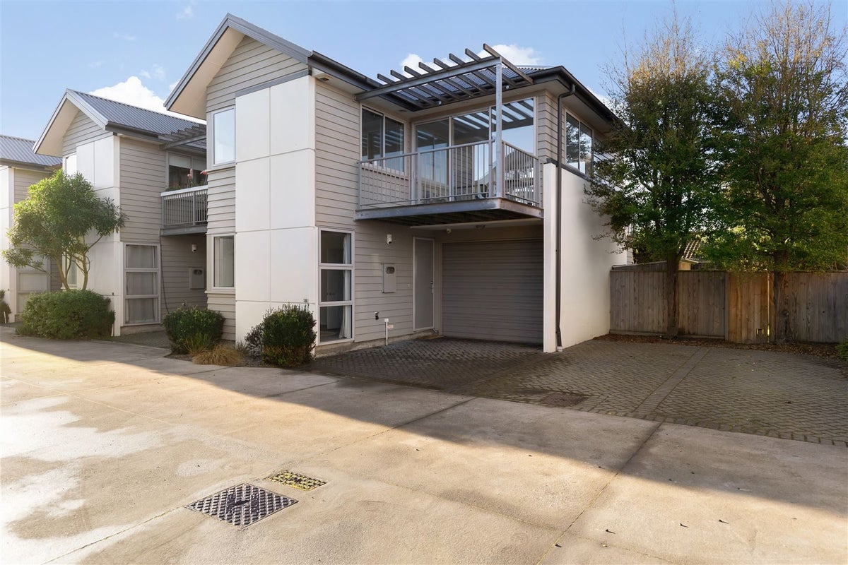 38J Southampton Street, Sydenham, Christchurch - Carousel 1