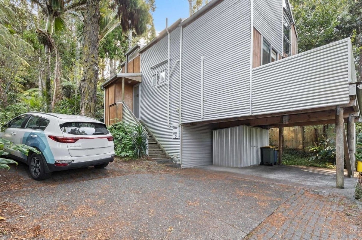 209 Laingholm Drive, Laingholm, Auckland - Carousel 10