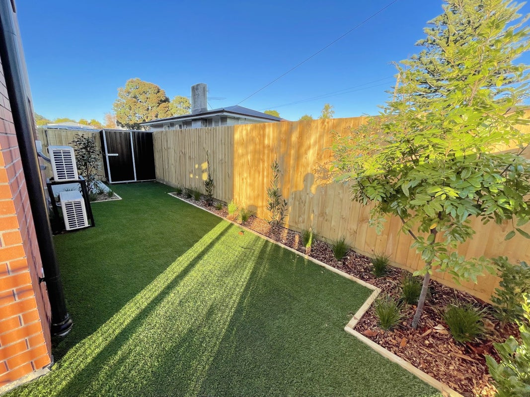 1/10 Yeovil Road, Te Atatu Peninsula, Auckland - Carousel 9