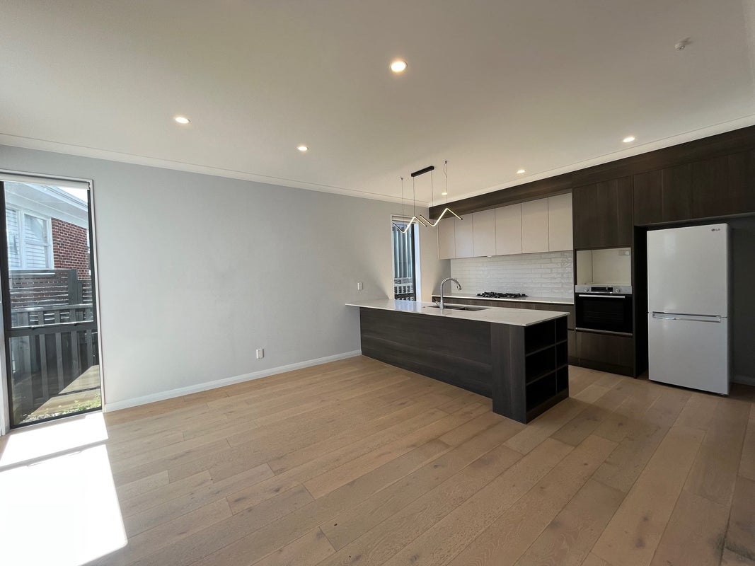 11B Wendover Road, Glendowie, Auckland - Carousel 2