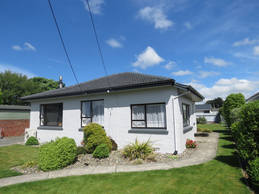 92 Harvey Street, Grasmere, Invercargill - Carousel 1