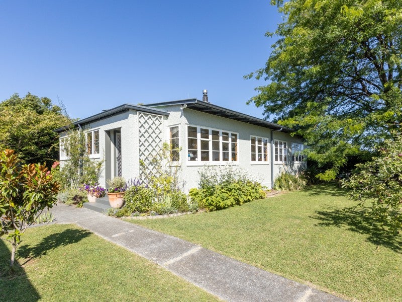 10 Barker Road, Marewa, Napier - Carousel 1