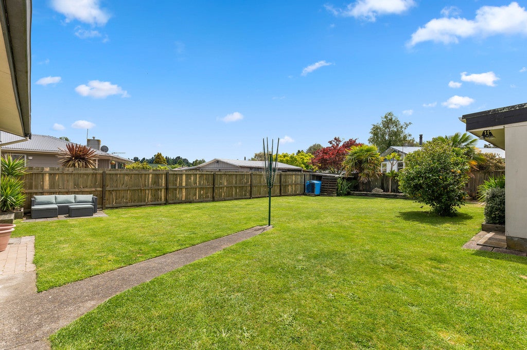 17 Tennyson Drive, Owhata, Rotorua - Carousel 2