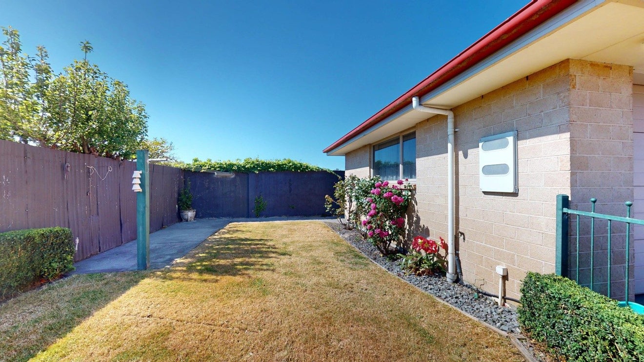 6A Oxford Street, Hampstead, Ashburton - Carousel 16