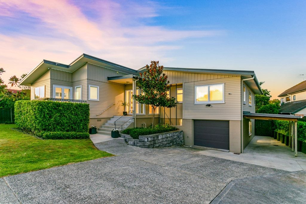 15 The Crest, Sunnyhills, Auckland - Carousel 2