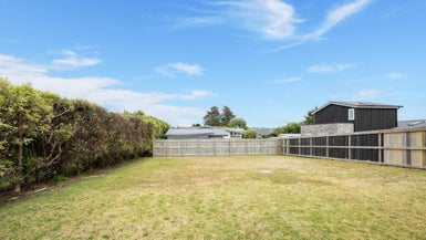 77 Rokino Road, Hilltop, Taupo - Carousel 1