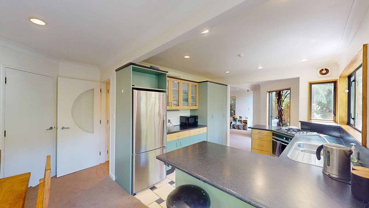 15A Crieff Street, Northland, Wellington - Carousel 2