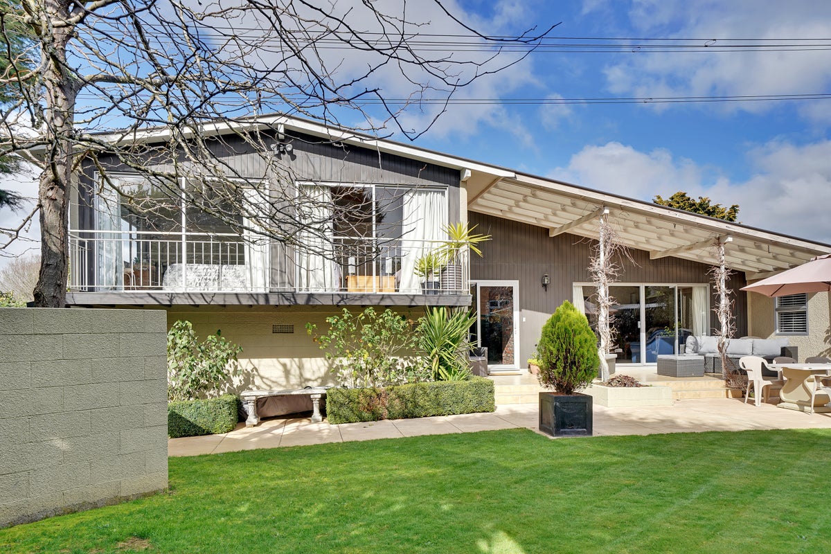 7 Ilfracombe Place, Burnside, Christchurch - Carousel 1