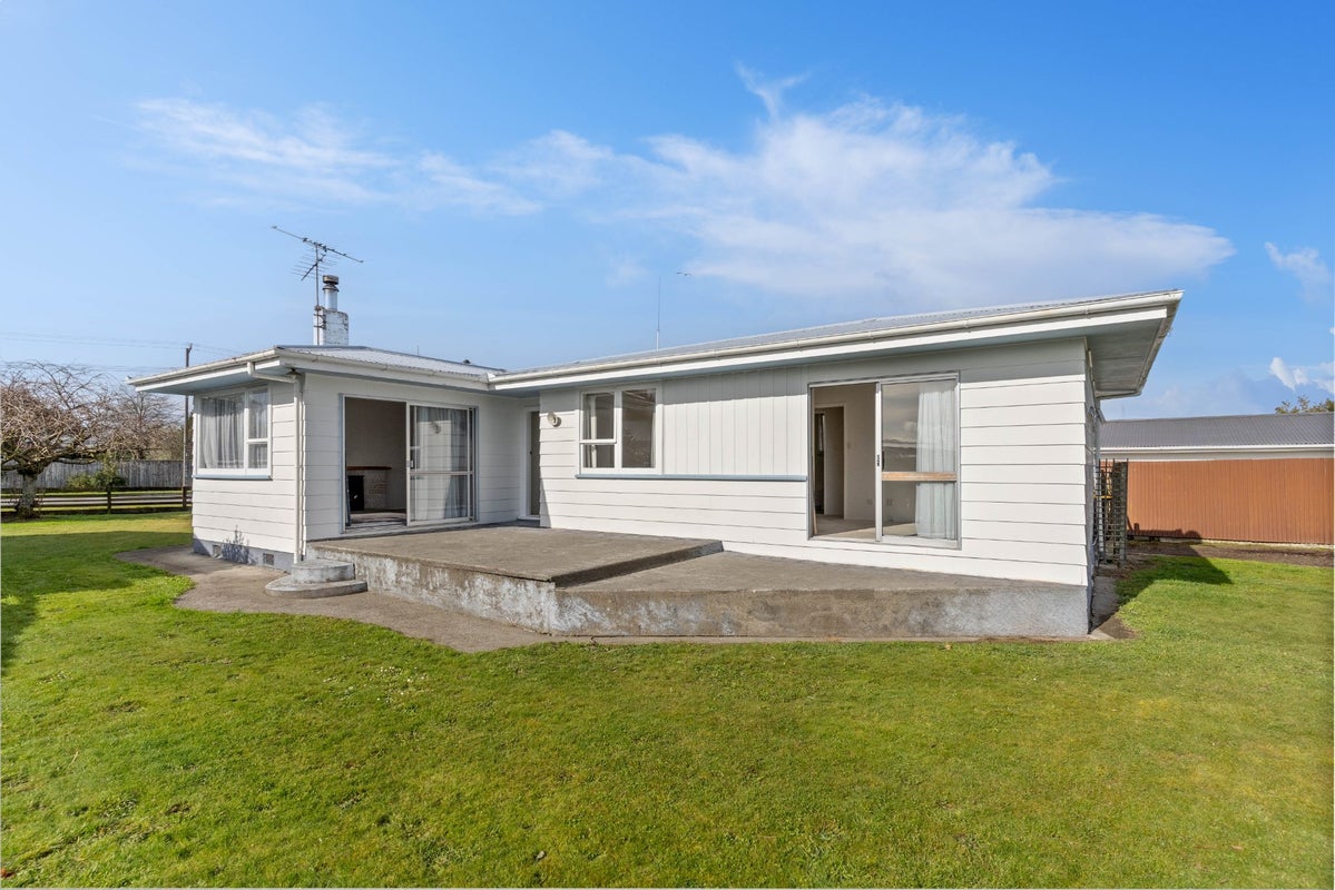 85 Gordon Street, Lansdowne, Masterton - Carousel 2