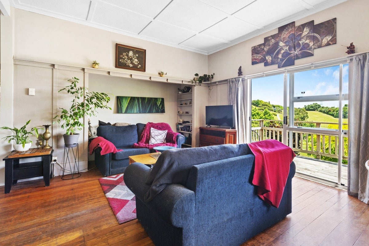 18B Panorama Drive, Welcome Bay, Tauranga - Carousel 2
