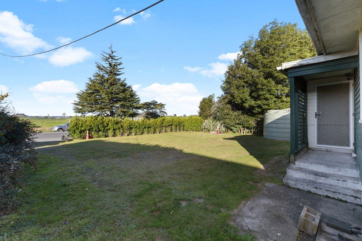 2954 State Highway 1, Putaruru - Carousel 15