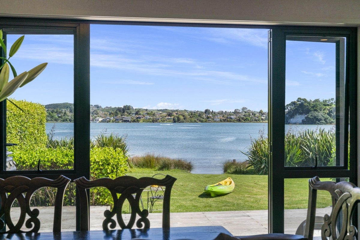 35 Ebbtide Way, Maungatapu, Tauranga - Carousel 1