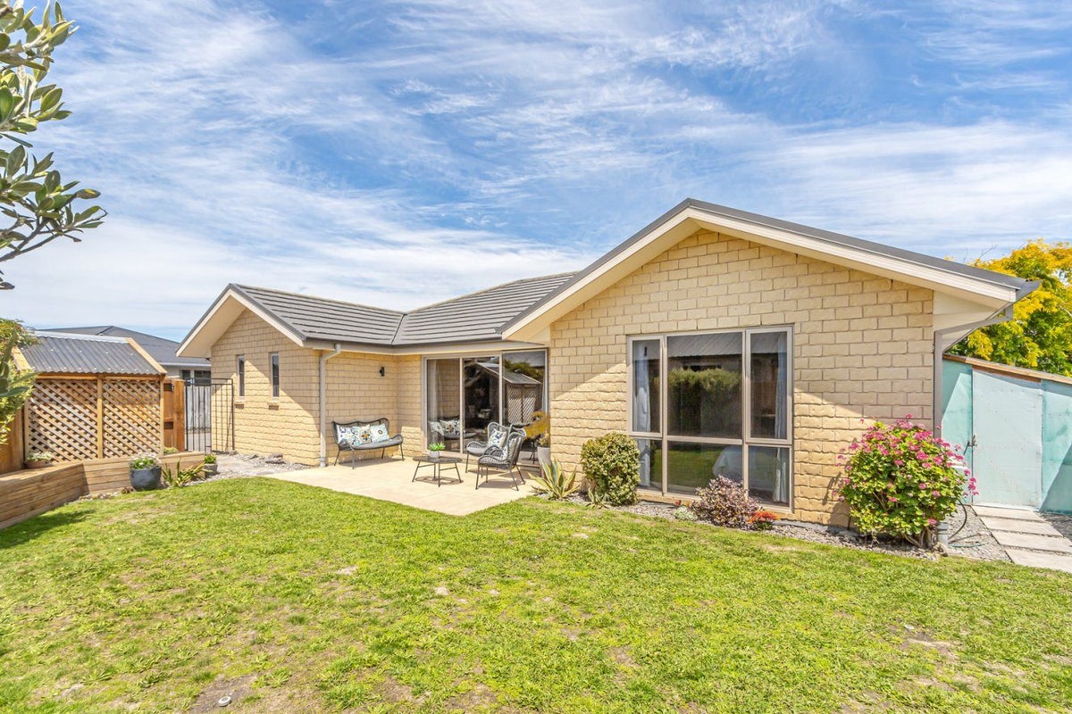33B Parnwell Street, Burwood, Christchurch - Carousel 2